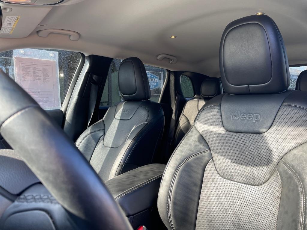 Jeep Cherokee  2019
