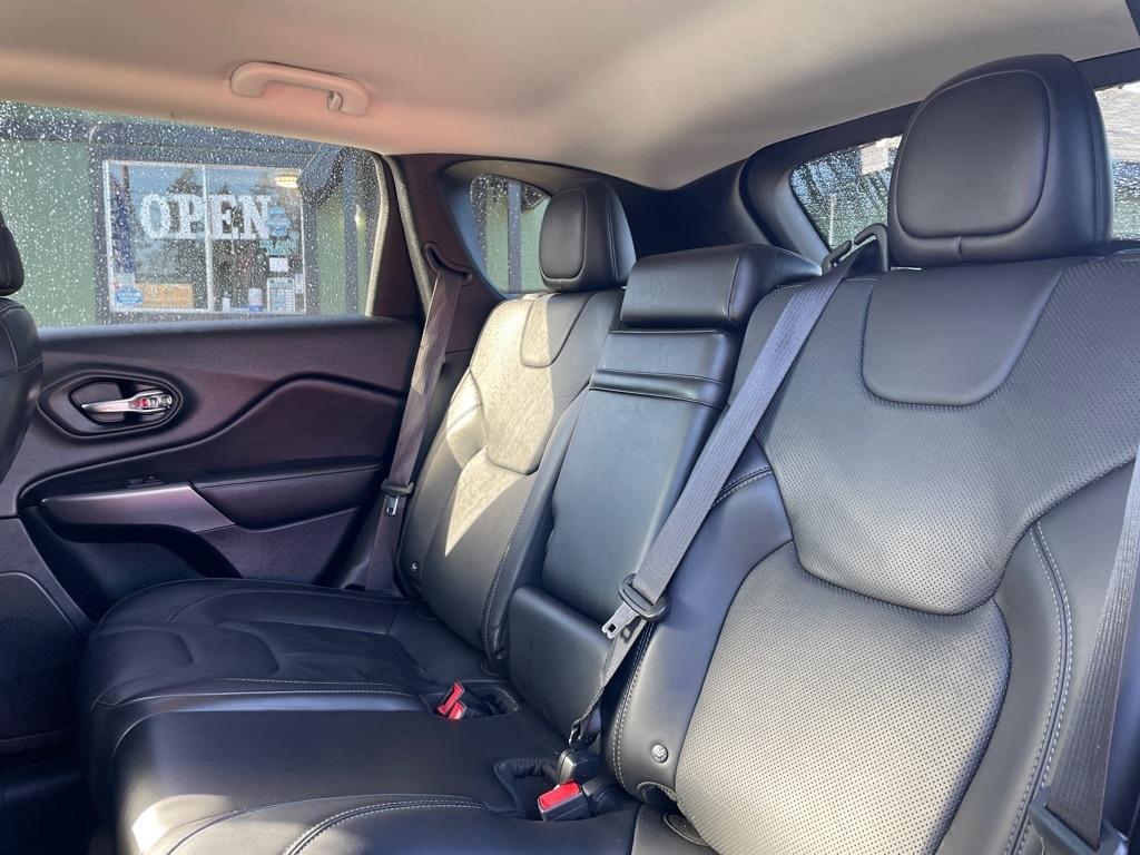 Jeep Cherokee  2019