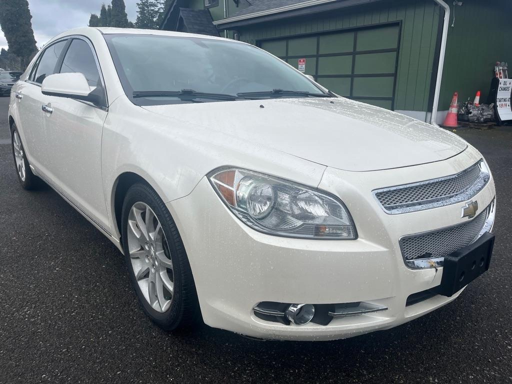 Chevrolet Malibu  2011