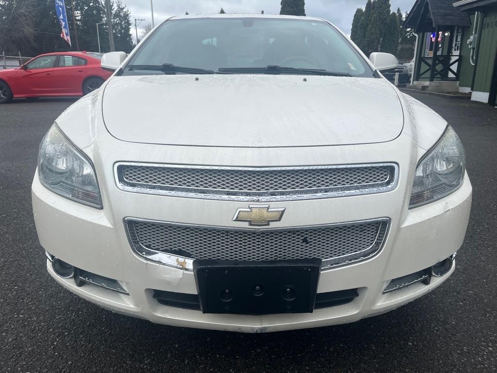 Chevrolet Malibu  2011