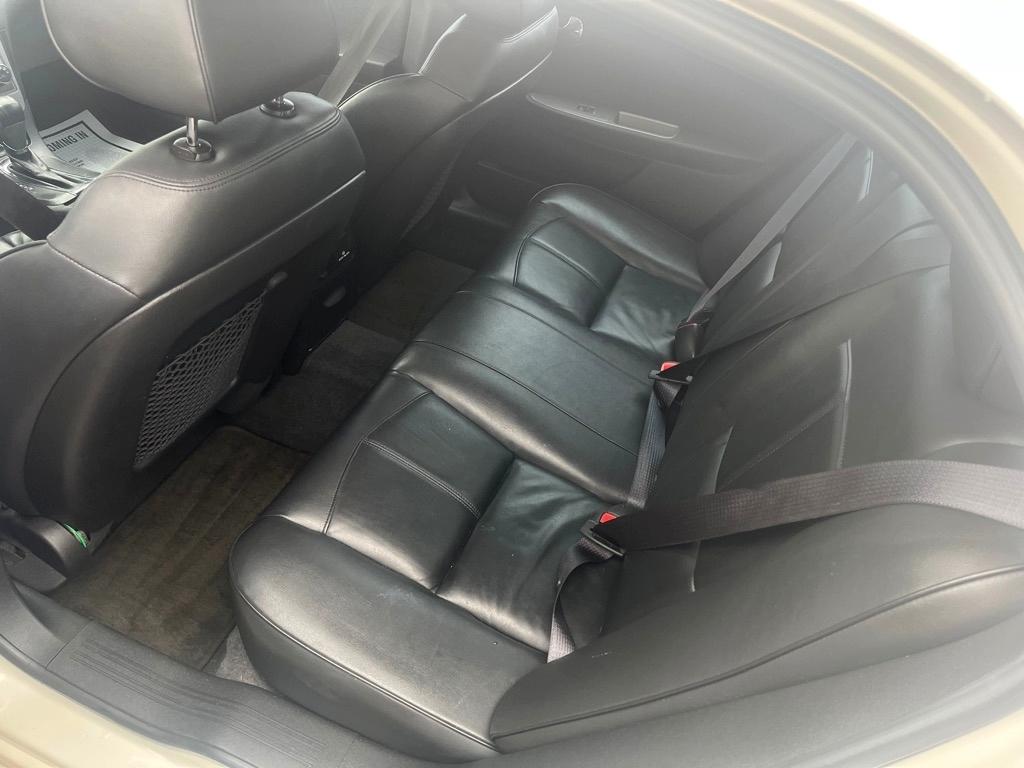 Chevrolet Malibu  2011