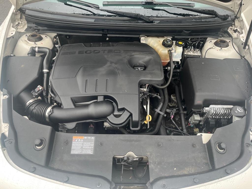 Chevrolet Malibu  2011