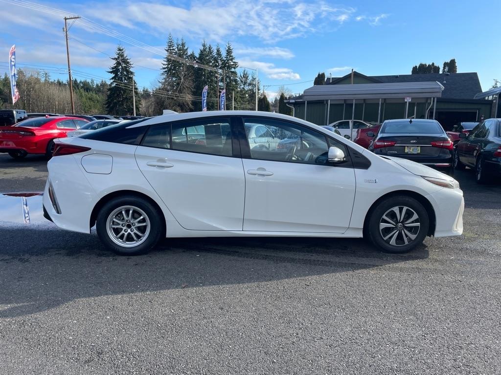 Toyota Prius Prime  2017