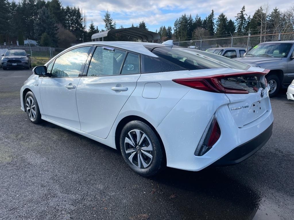 Toyota Prius Prime  2017