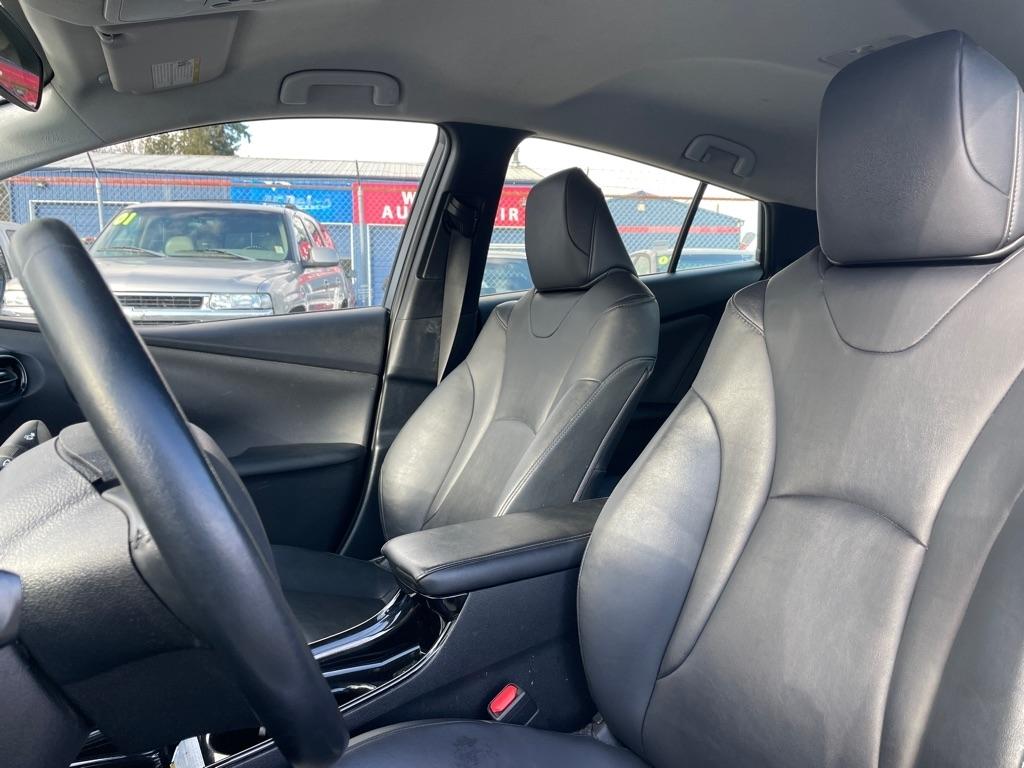 Toyota Prius Prime  2017