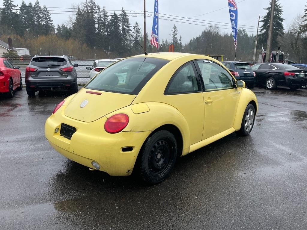 Volkswagen New Beetle  2003