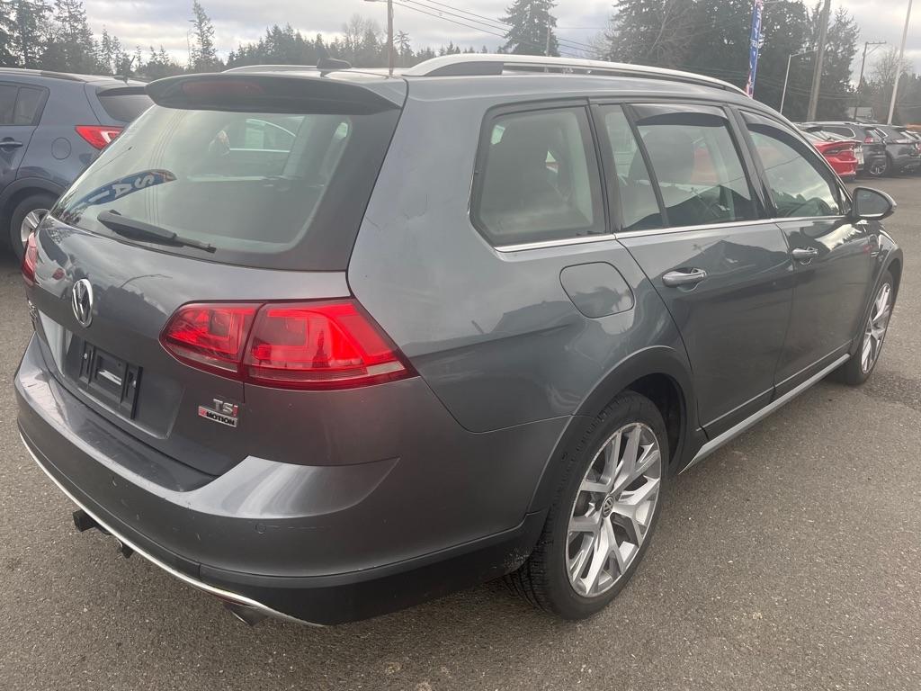 Volkswagen Golf Alltrack  2017