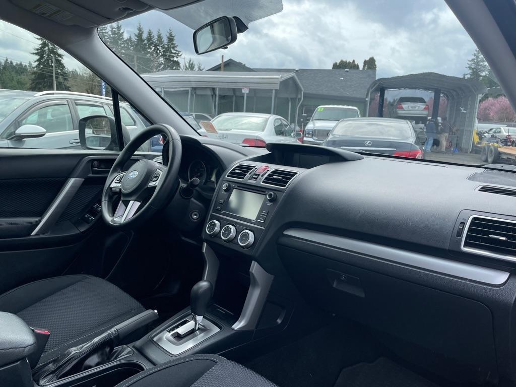 Subaru Forester  2017