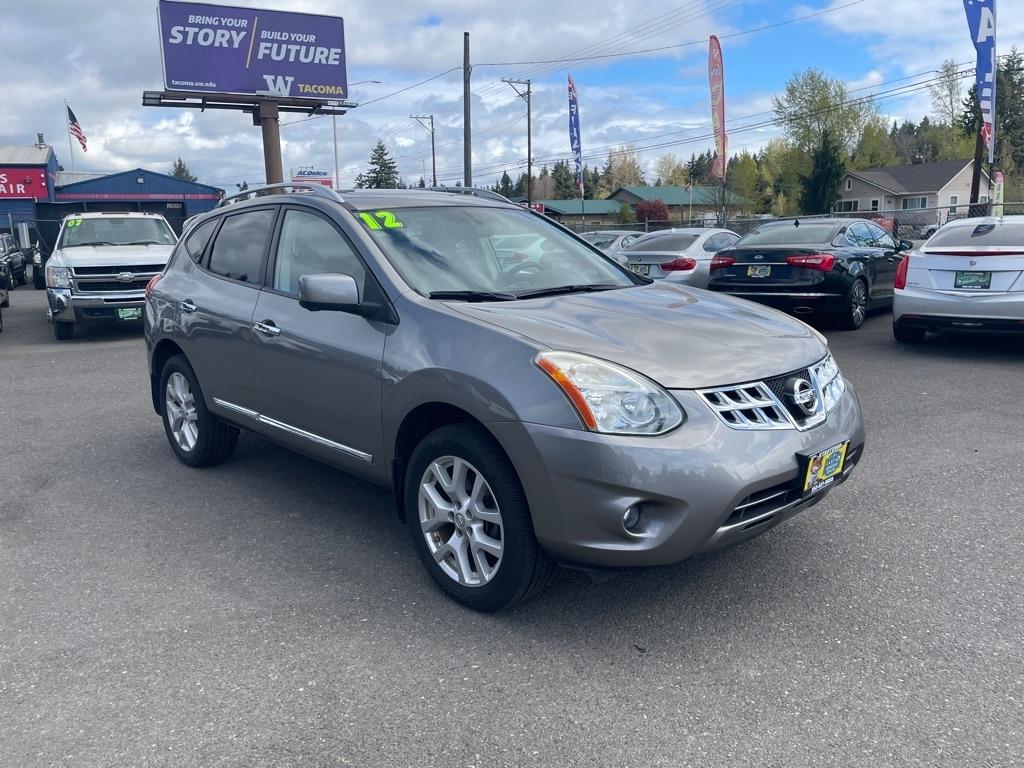Nissan Rogue  2012