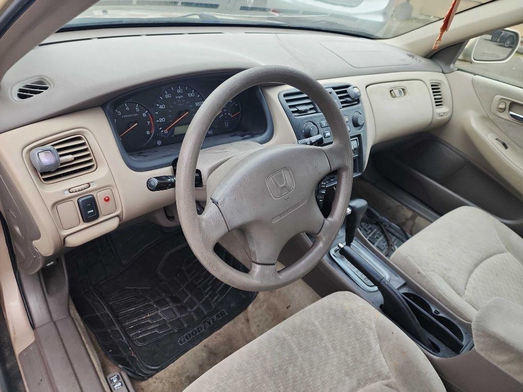 Honda Accord  2001