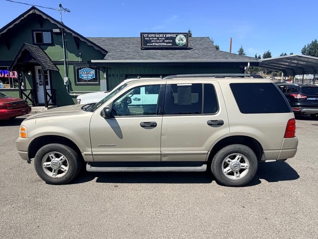 Ford Explorer  2004