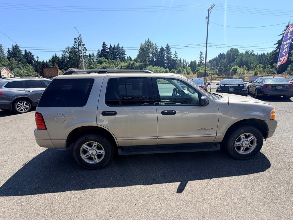 Ford Explorer  2004