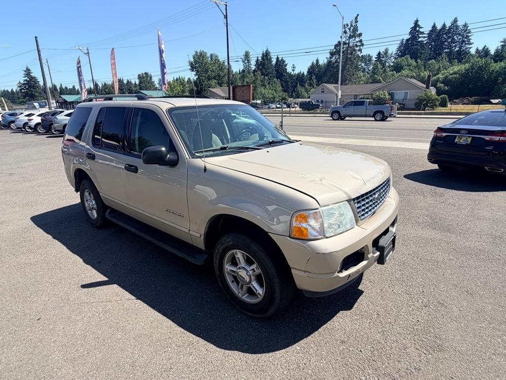 Ford Explorer  2004