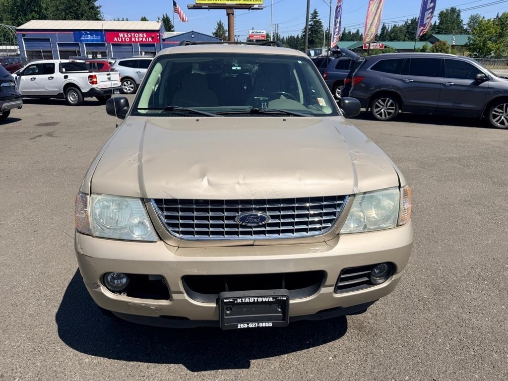Ford Explorer  2004