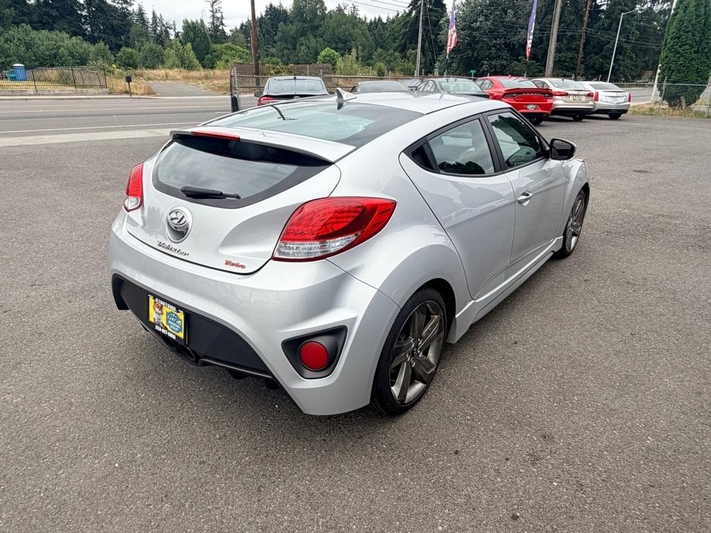 Hyundai Veloster  2015
