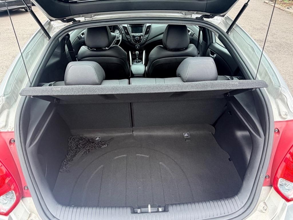 Hyundai Veloster  2015