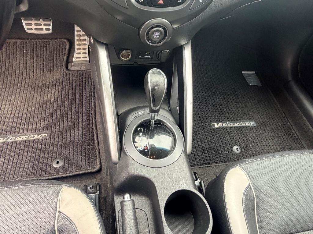 Hyundai Veloster  2015