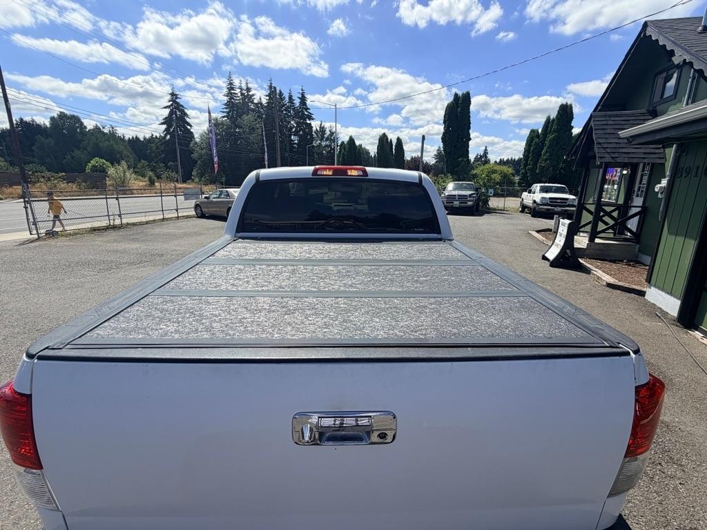 Toyota Tundra  2010