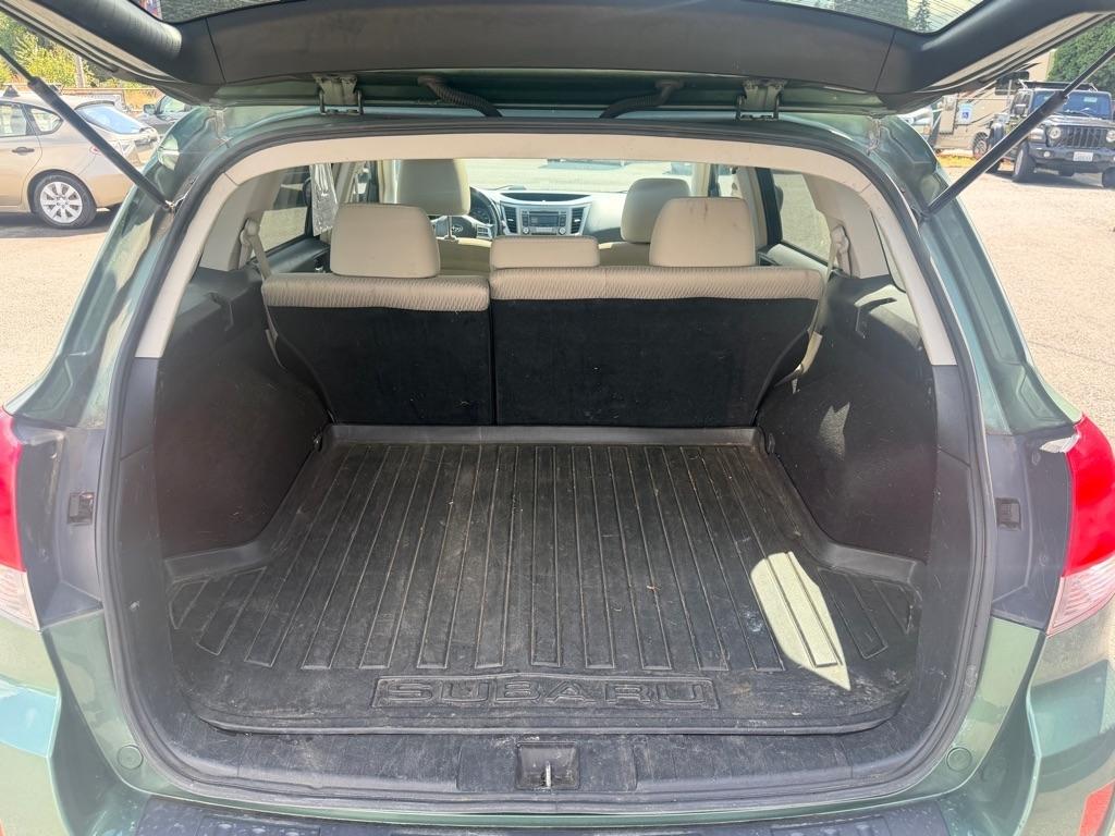 Subaru Outback  2012