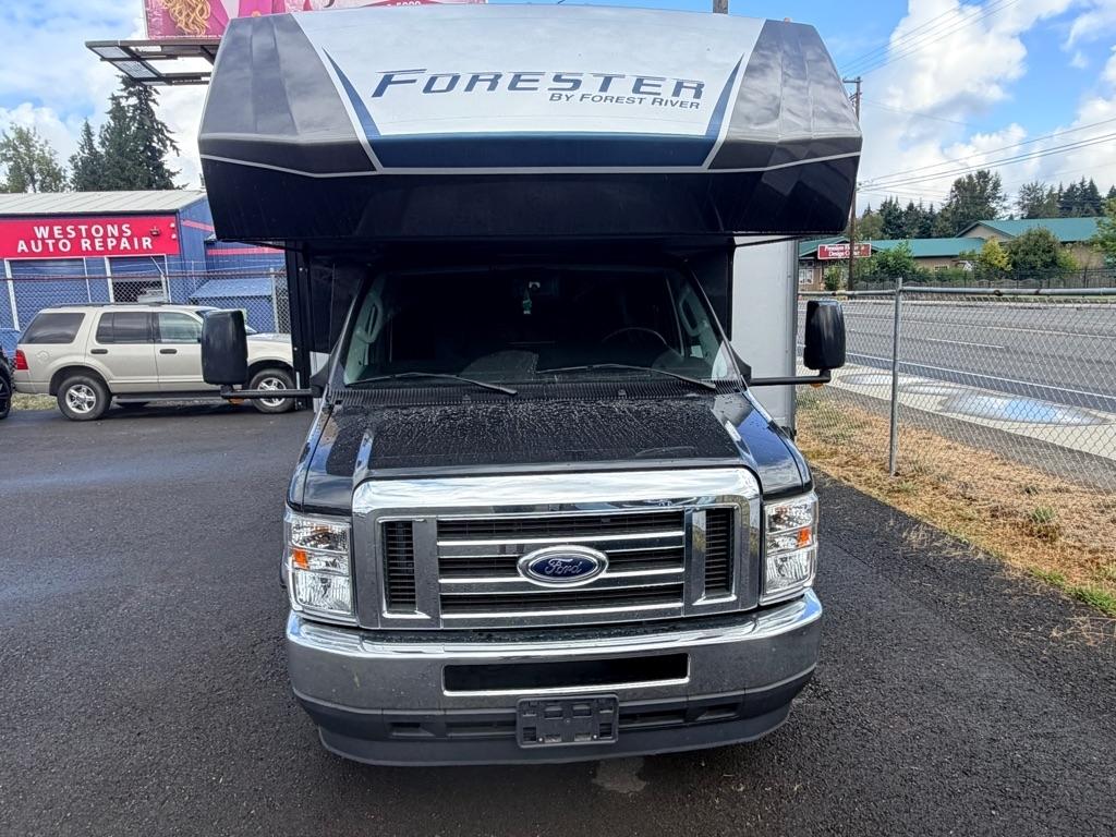 Ford Econoline  2022