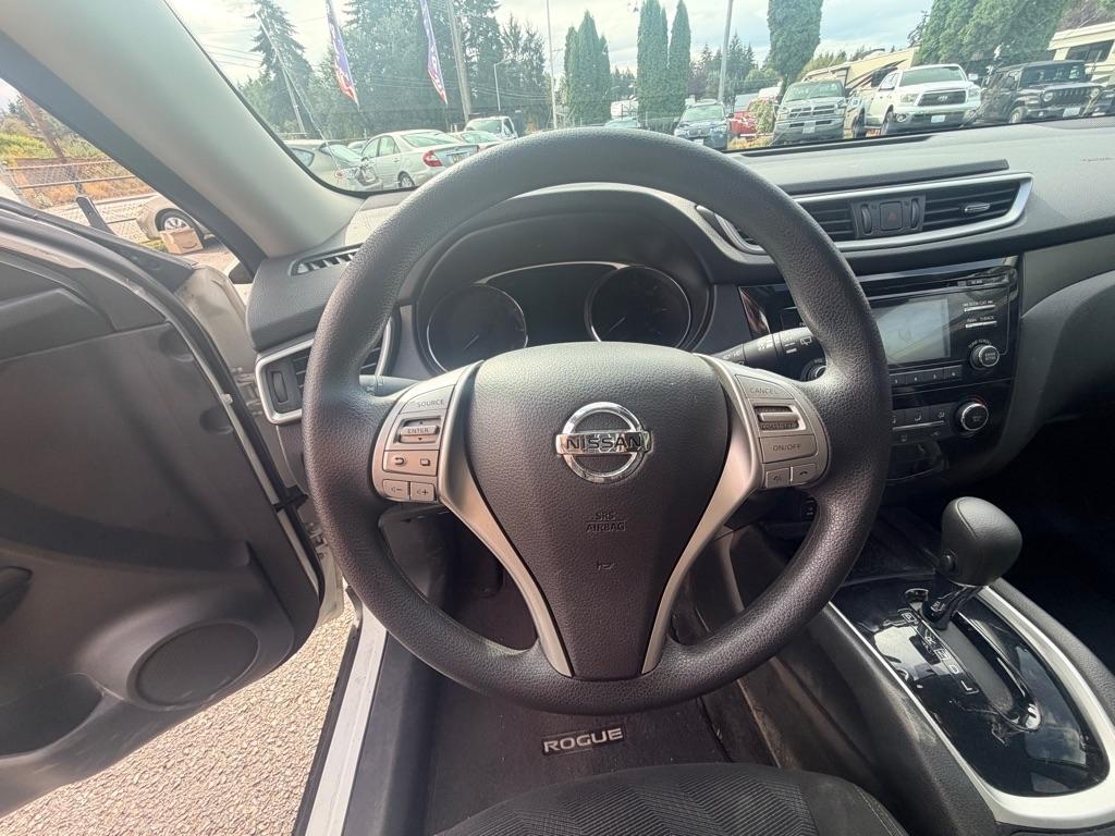 Nissan Rogue  2016
