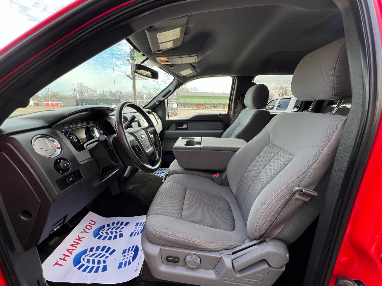 Ford F-150 4WD SuperCrew 150" XLT 2014