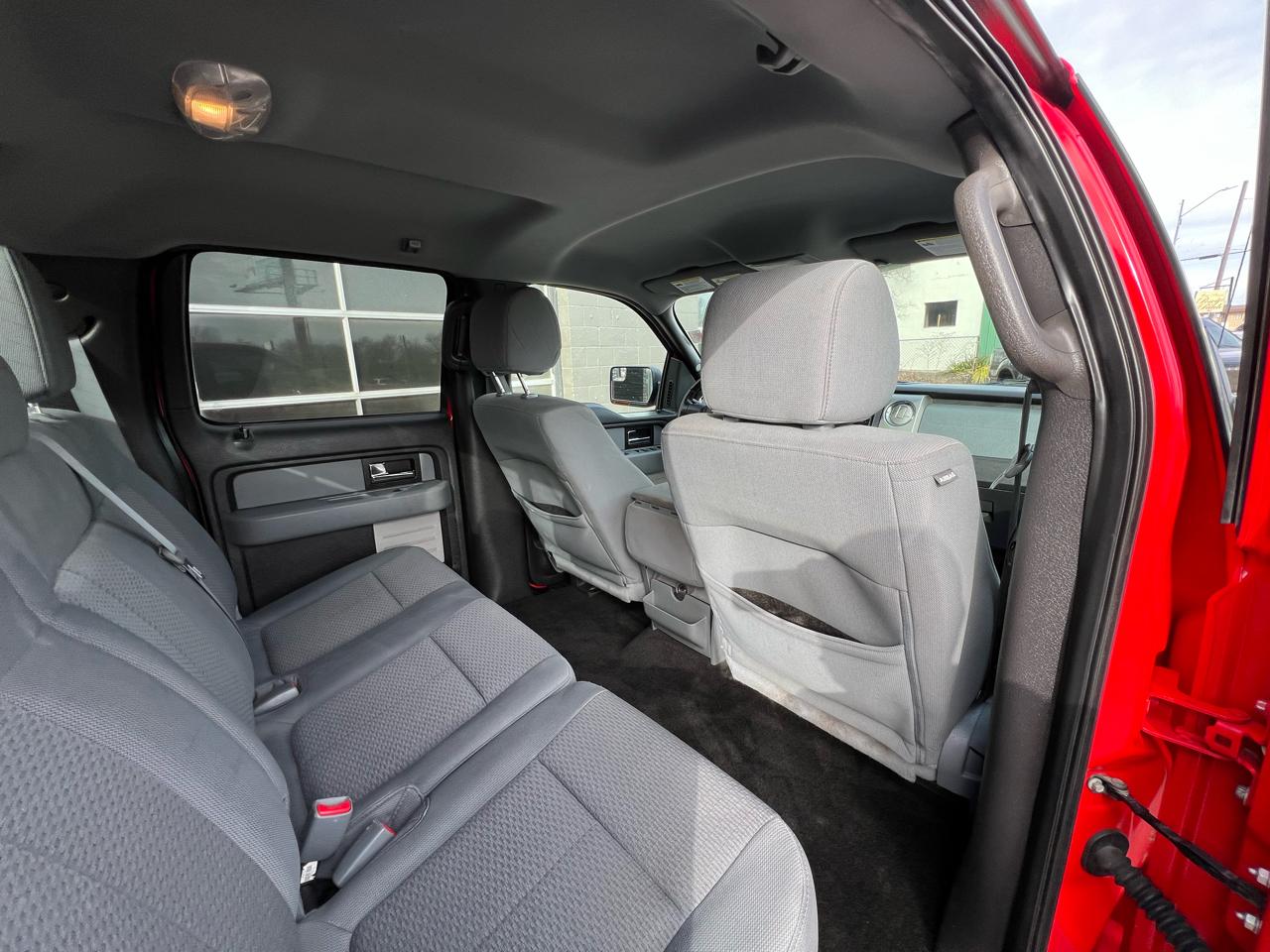 Ford F-150 4WD SuperCrew 150" XLT 2014