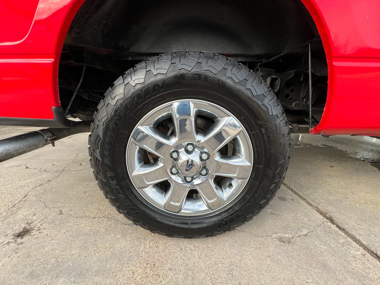 Ford F-150 4WD SuperCrew 150" XLT 2014