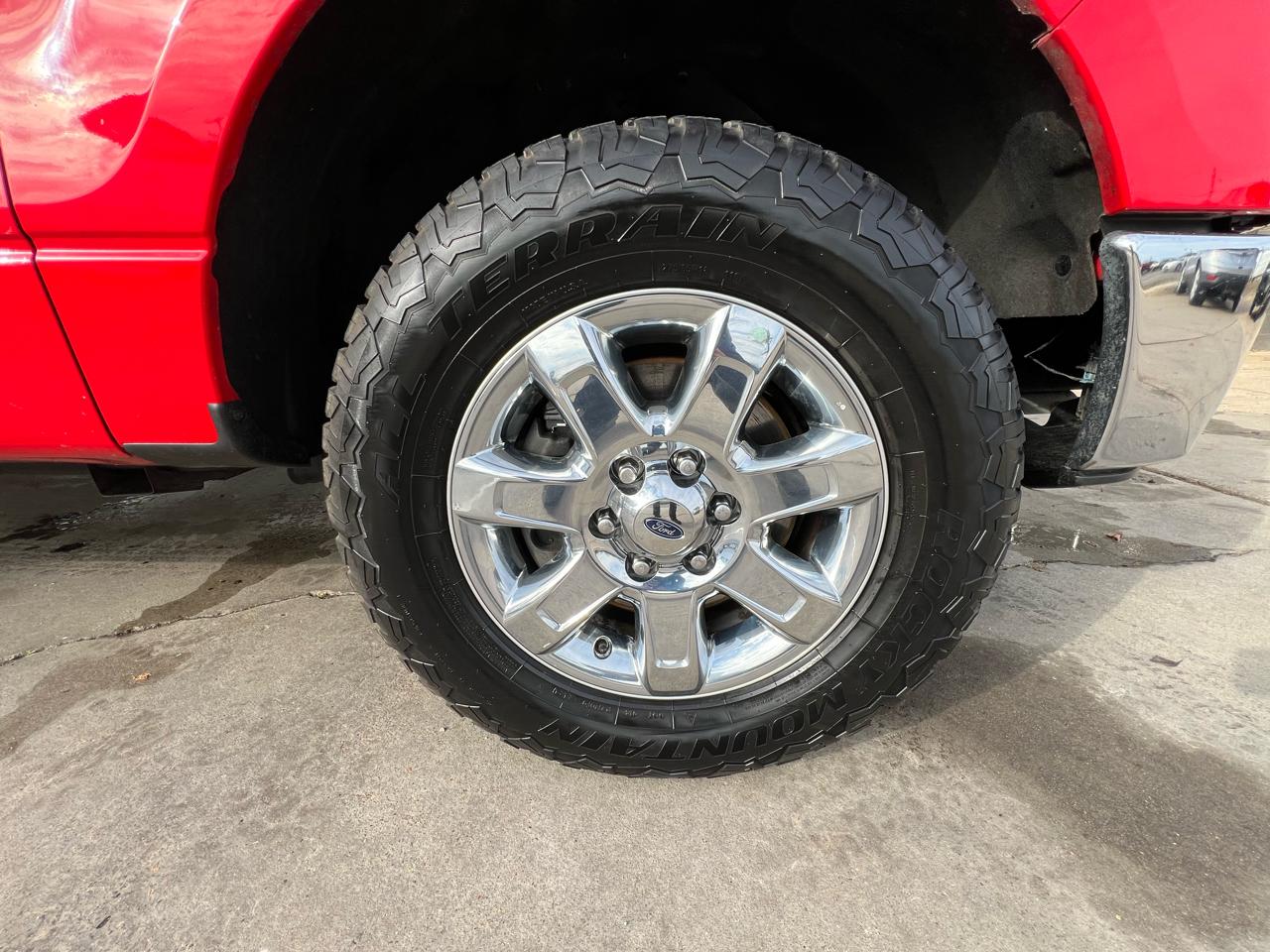 Ford F-150 4WD SuperCrew 150" XLT 2014