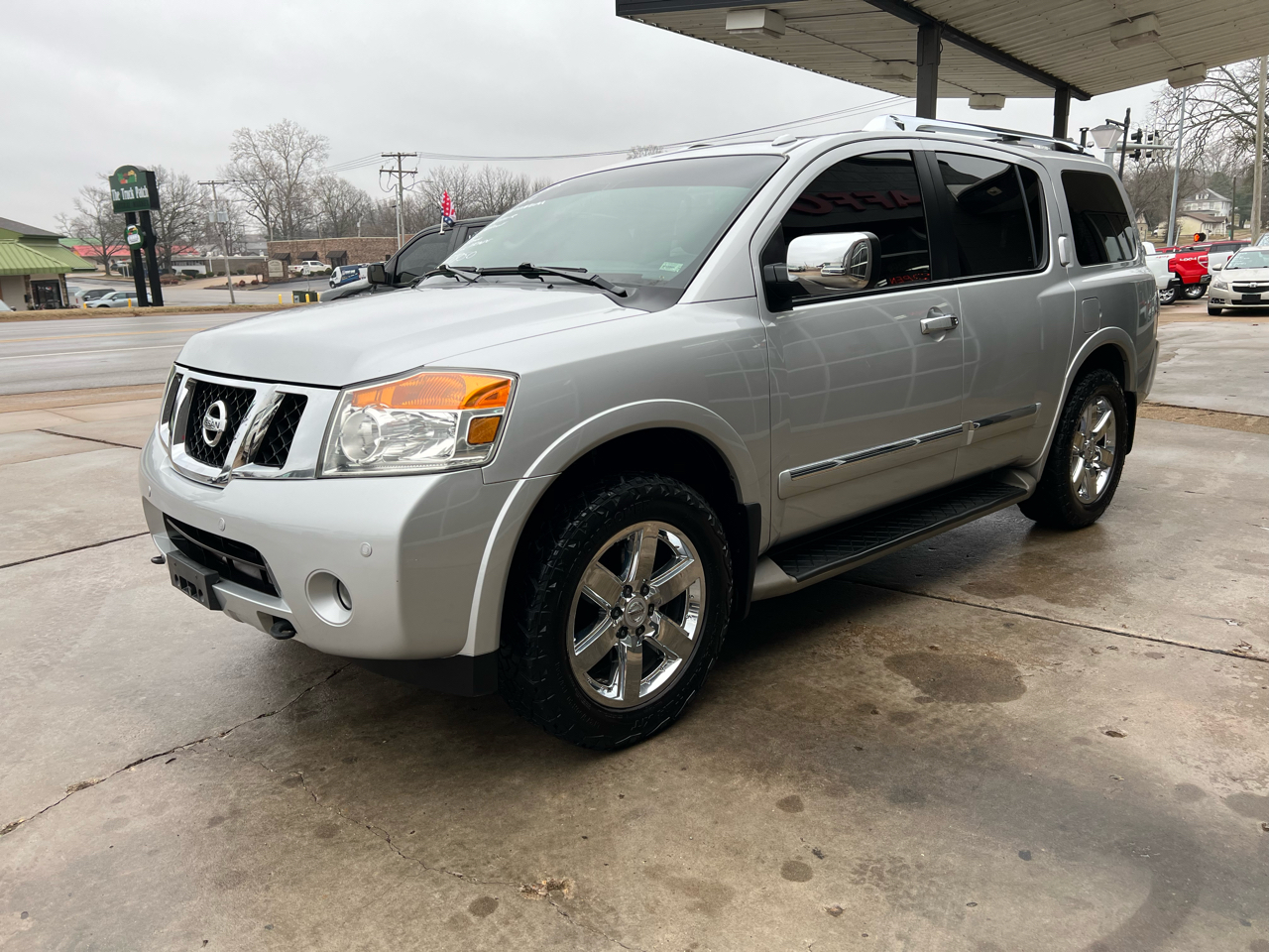 Nissan Armada  2013