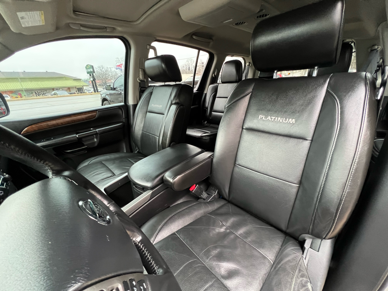 Nissan Armada  2013