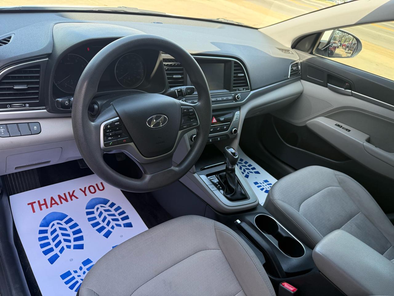 Hyundai Elantra  2017