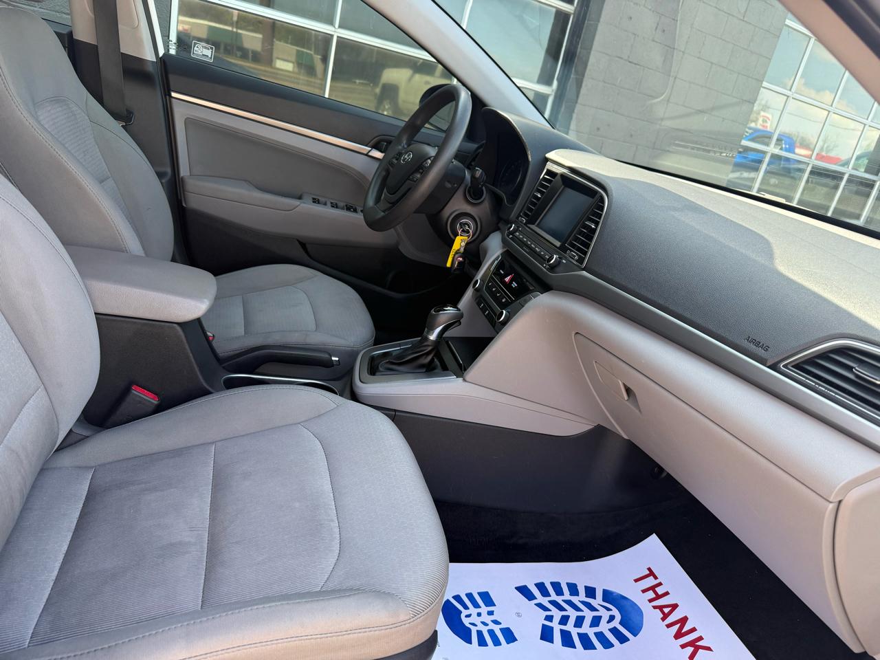 Hyundai Elantra  2017