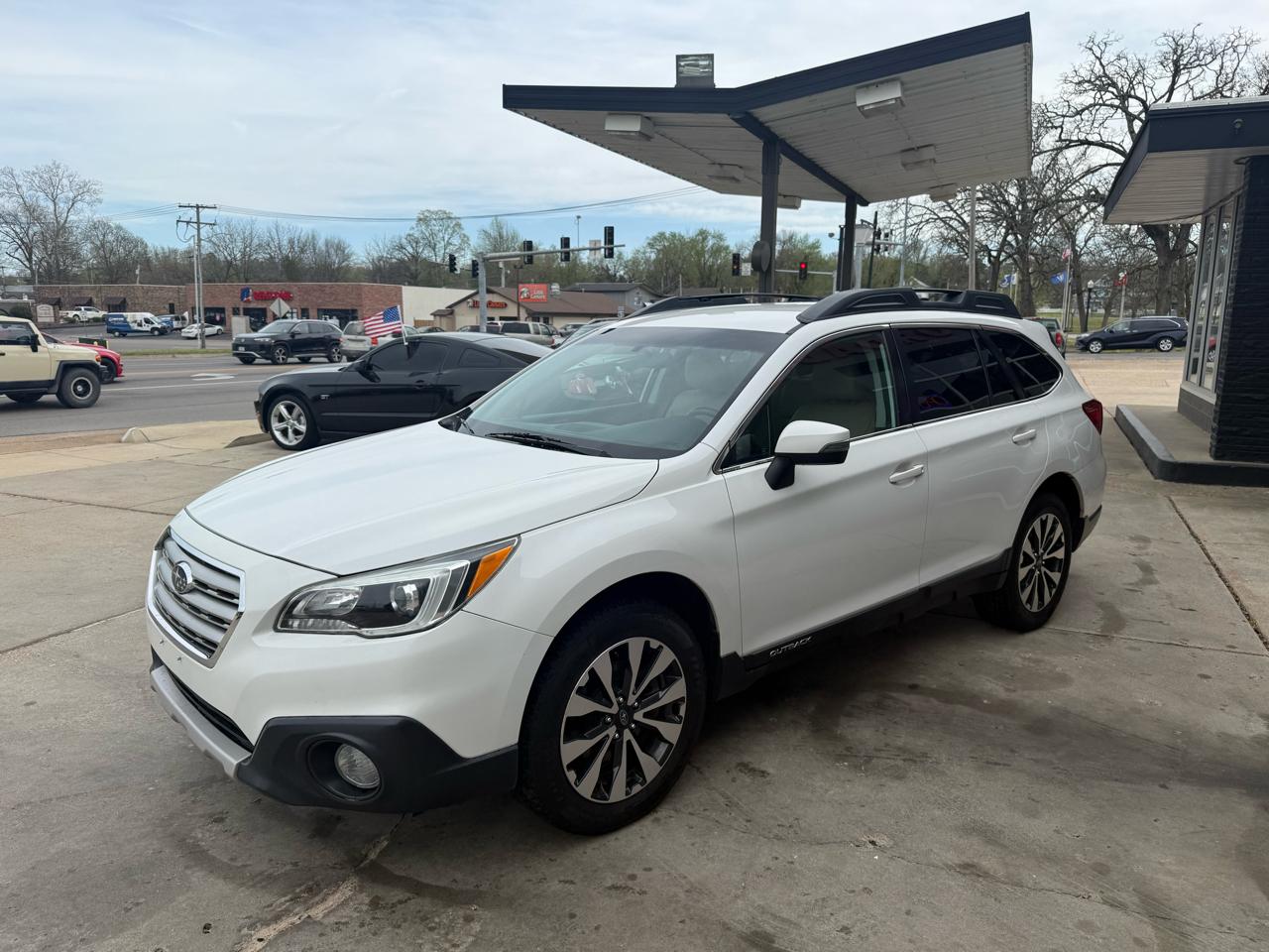 Subaru Outback  2016