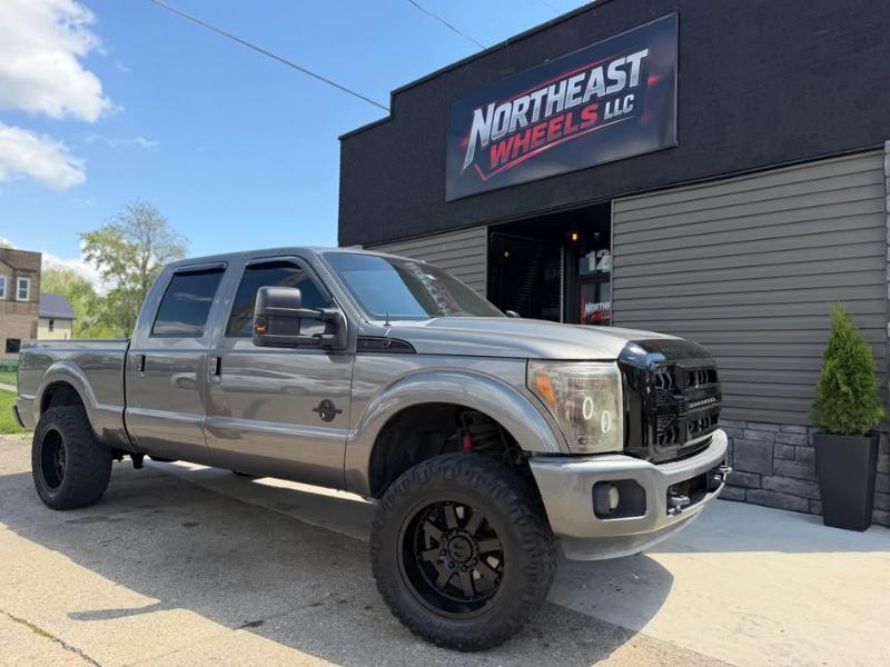 2012 Ford F-250 Lariat 4x4 Crew Cab 172 in's photo