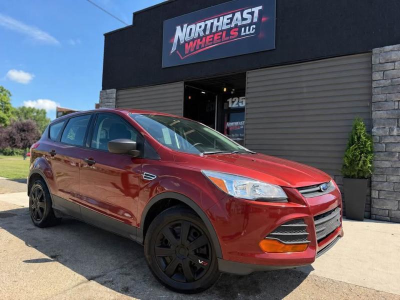 Ford Escape S FWD 2015