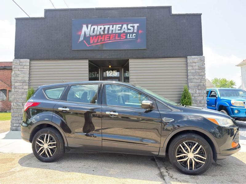 Ford Escape S FWD 2013