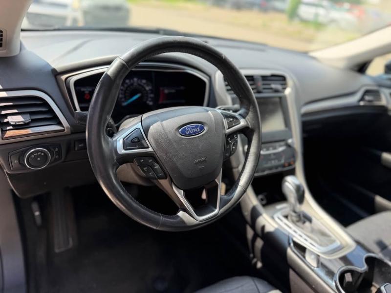 Ford Fusion SE 2014