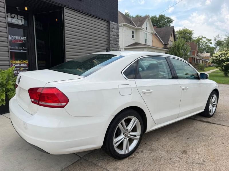 Volkswagen Passat 2.0L TDI SE AT 2014