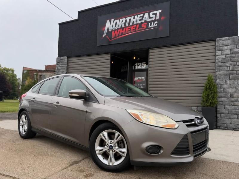 Ford Focus SE Hatch 2014