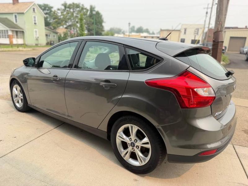 Ford Focus SE Hatch 2014