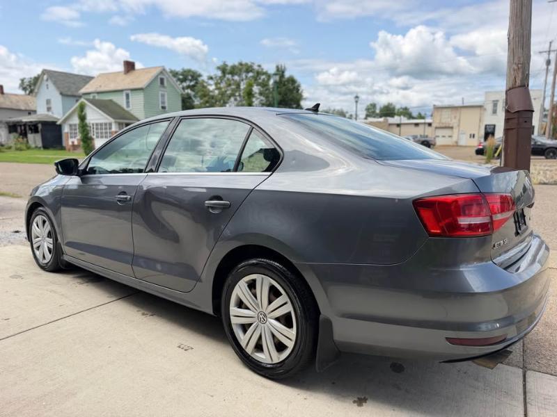 Volkswagen Jetta TDI S 6A 2015