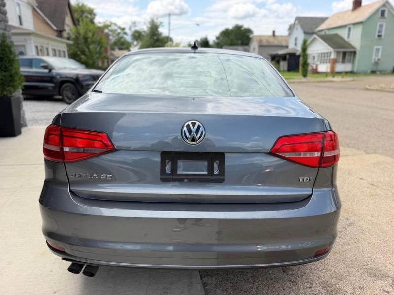 Volkswagen Jetta TDI S 6A 2015