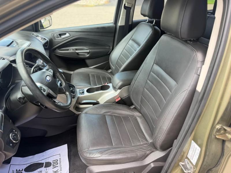 Ford Escape SEL 4WD 2013