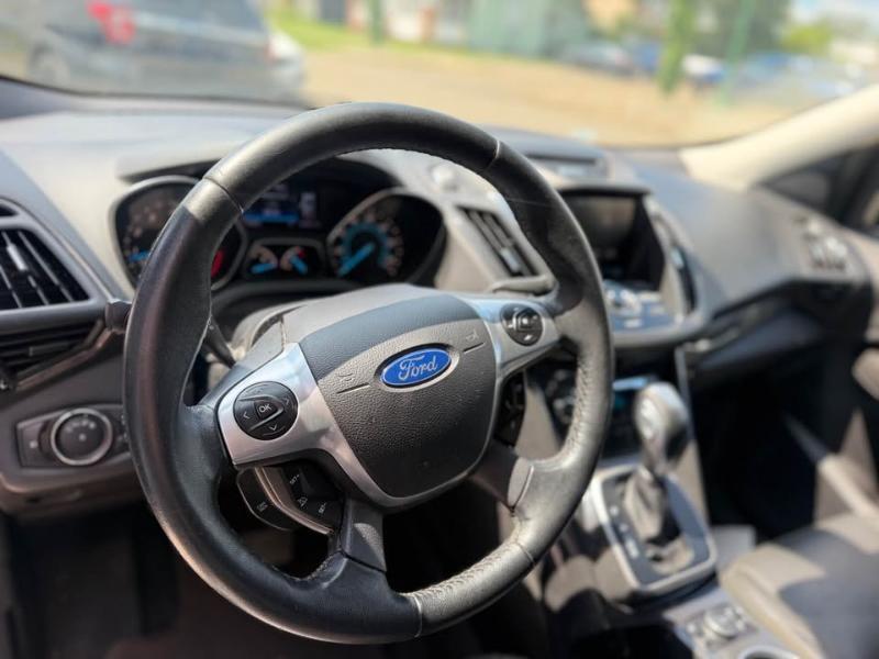 Ford Escape Titanium FWD 2014