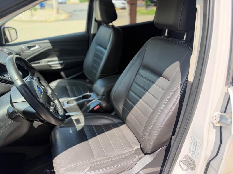 Ford Escape Titanium FWD 2014