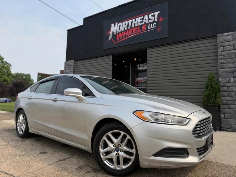 Ford Fusion SE 2013