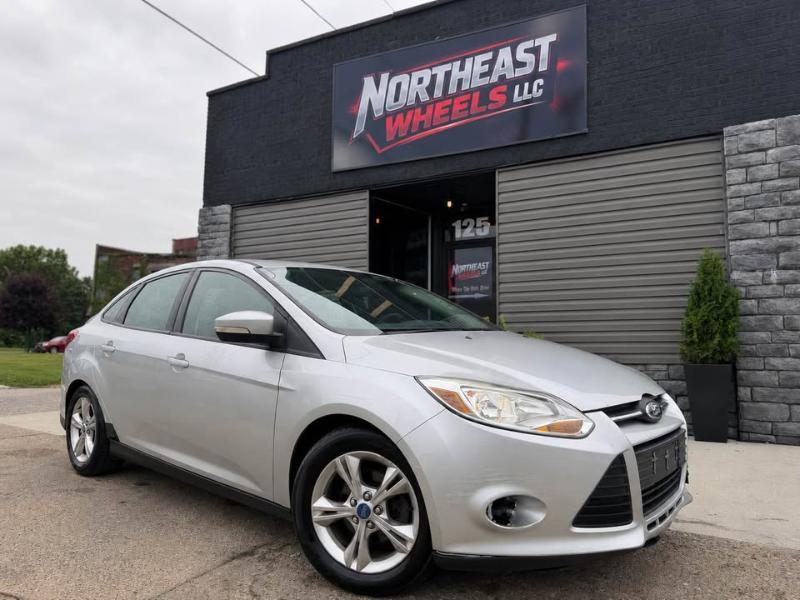 Ford Focus SE Sedan 2014