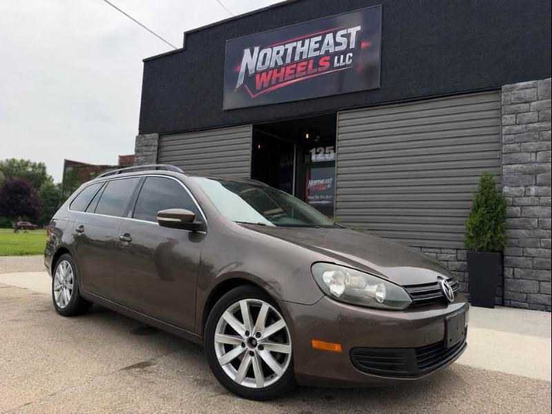 Volkswagen Jetta SportWagen 2.0L TDI 2012