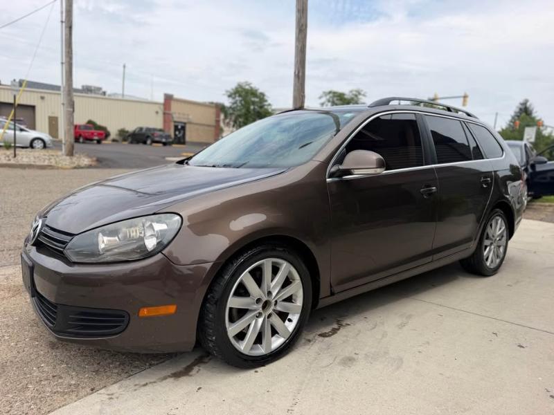 Volkswagen Jetta SportWagen 2.0L TDI 2012